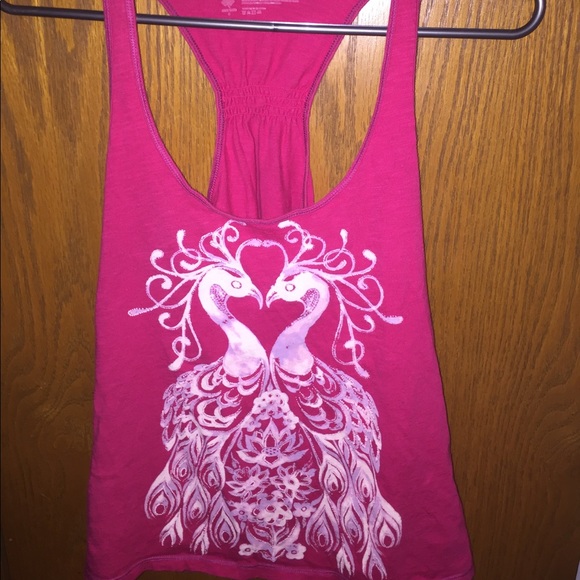 Lucky Brand Tops - Lucky Brand swan tank top